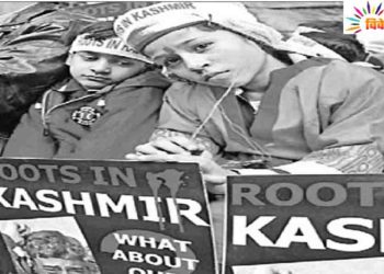 कश्मीर घाटी में  संदिग्ध आतंकवादियों ने 90 मिनट के भीतर तीन लोगों की गोली मारकर हत्या कर दी. 